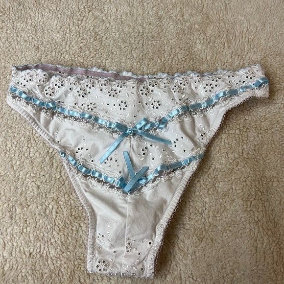 SOLD ON DEPOP for love and lemons set - Picture 9 of 14